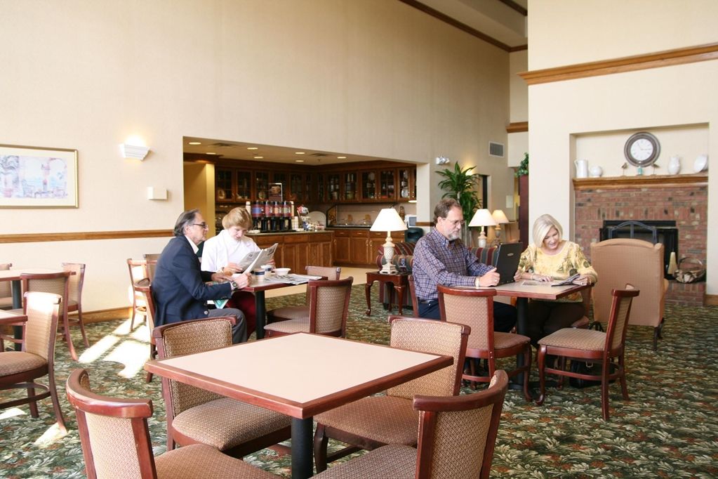 Hampton Inn & Suites Tarpon Springs Restoran gambar